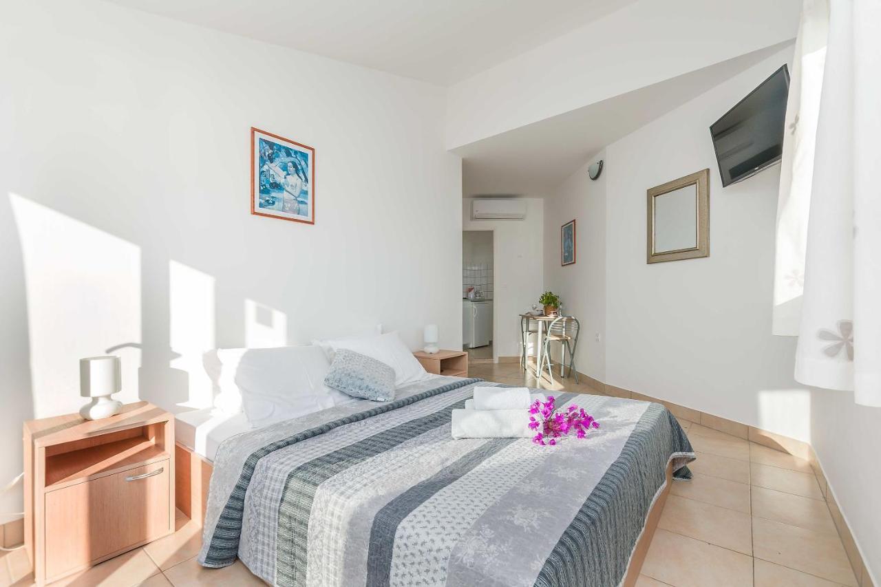 Apartmani Neno Lokva Rogoznica Exteriér fotografie