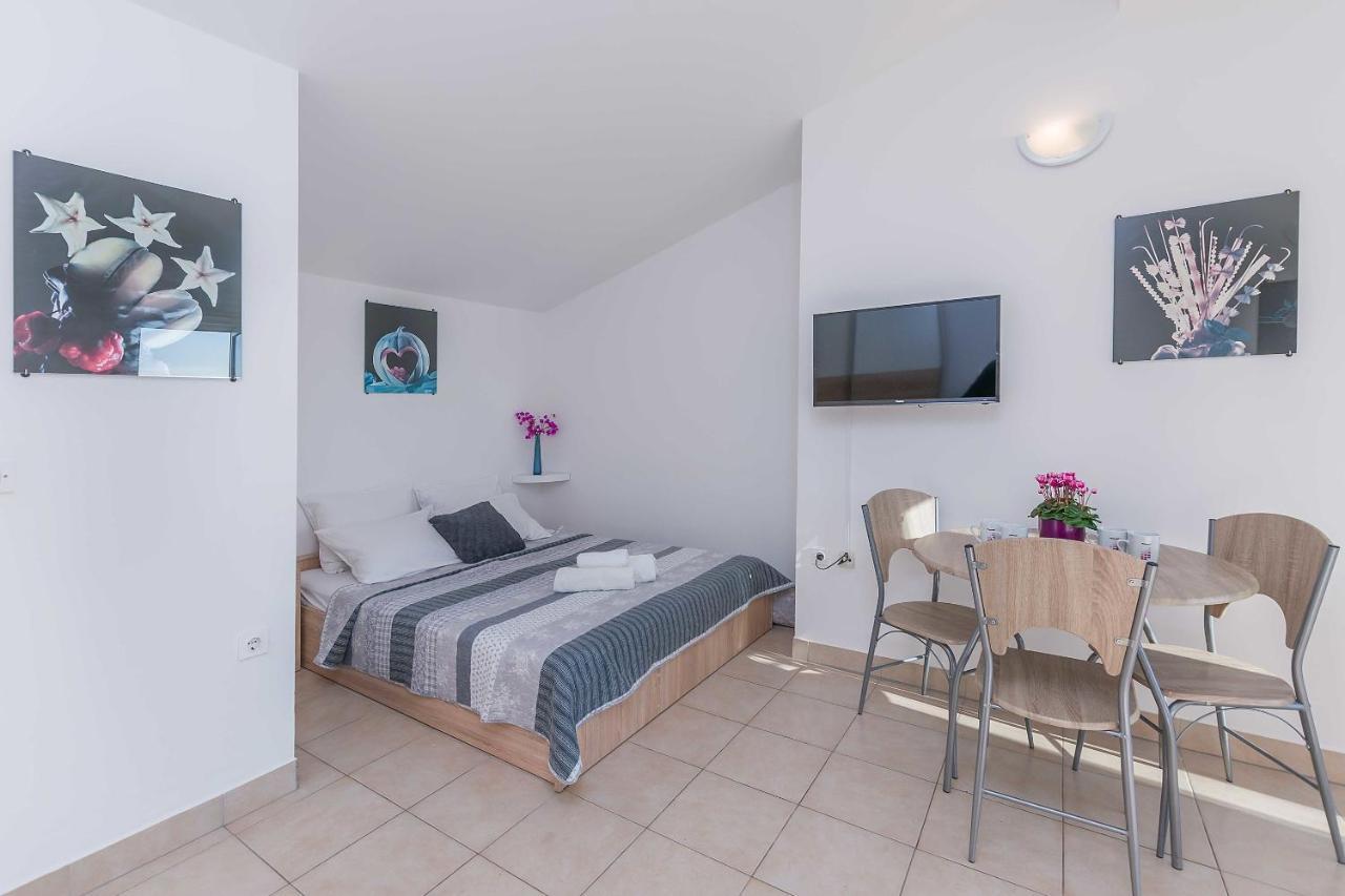 Apartmani Neno Lokva Rogoznica Exteriér fotografie